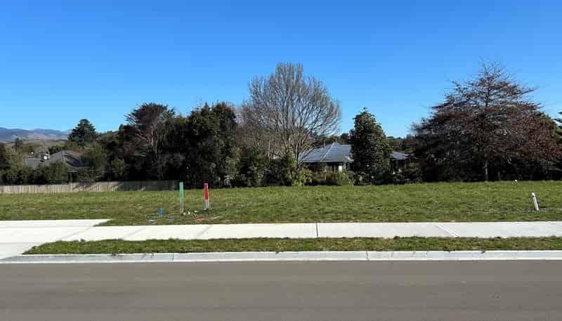10 Pyke Place, Wakefield