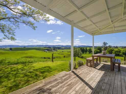 332 Harwoods Road, Tapapa