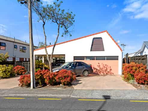 368 Devonport Road, Tauranga South