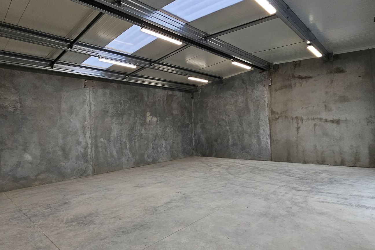 Medium Sized Industrial Unit - Bild 5