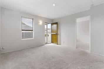 Auckland - Address withheld