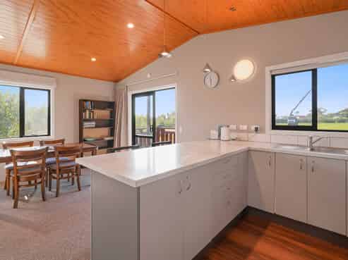 4 Russell Street, Okarito