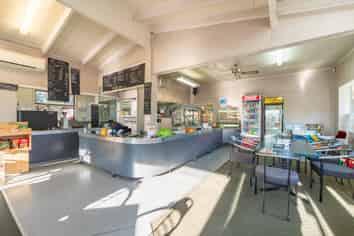 $399,000 Plus GST (if any) - Vendors NEED SOLD!