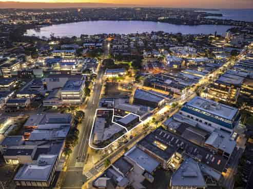 Takapuna landmark investment – buy one or both