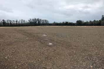 5,000M² METALLED YARD
