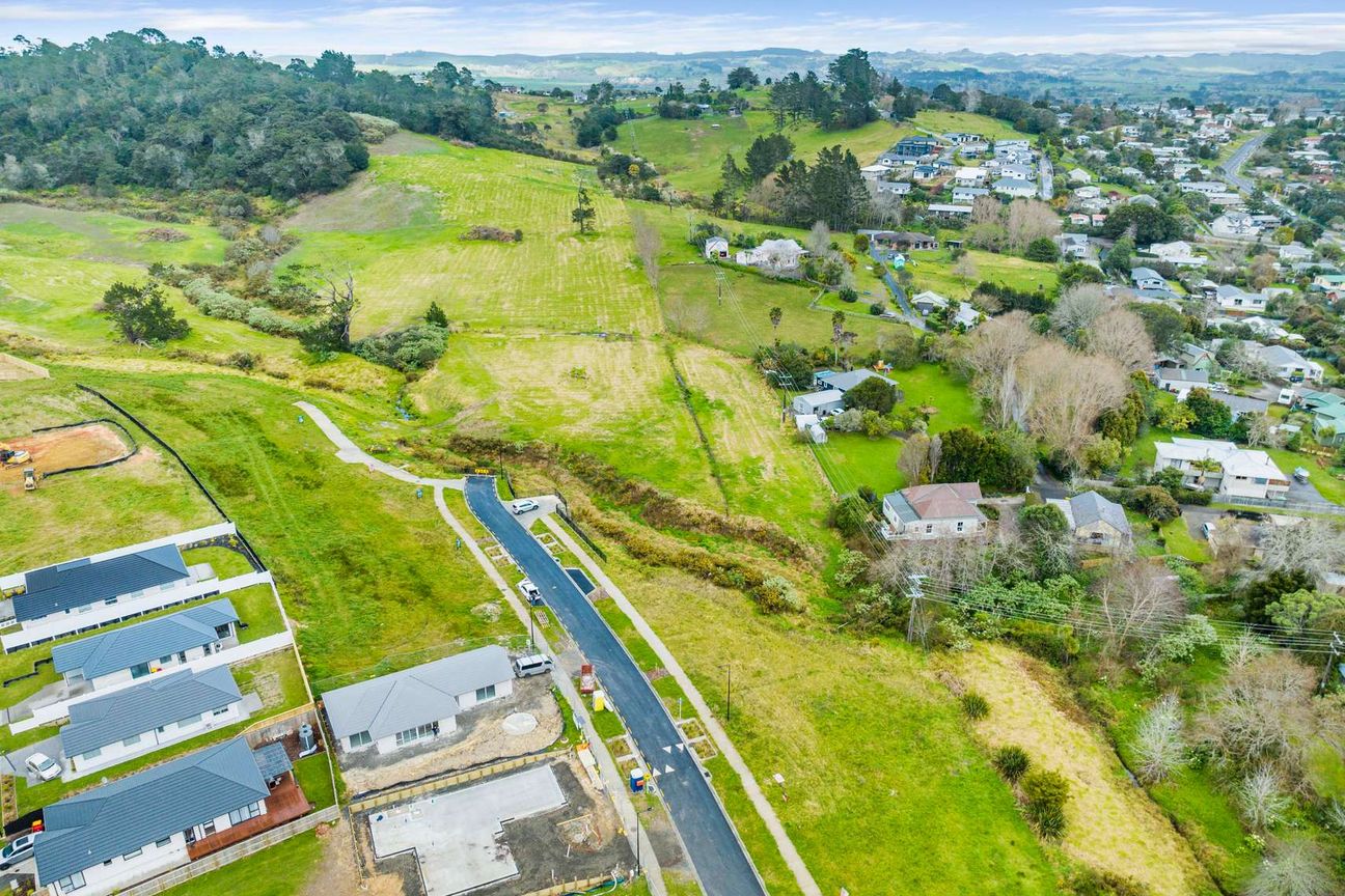 2400+sqm Lifestyle Section – pohled 2