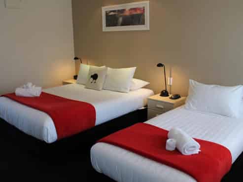 12 Spacious Units - Great Figures and Growing