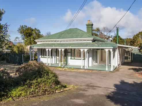 33 Abbott Road, Waikino