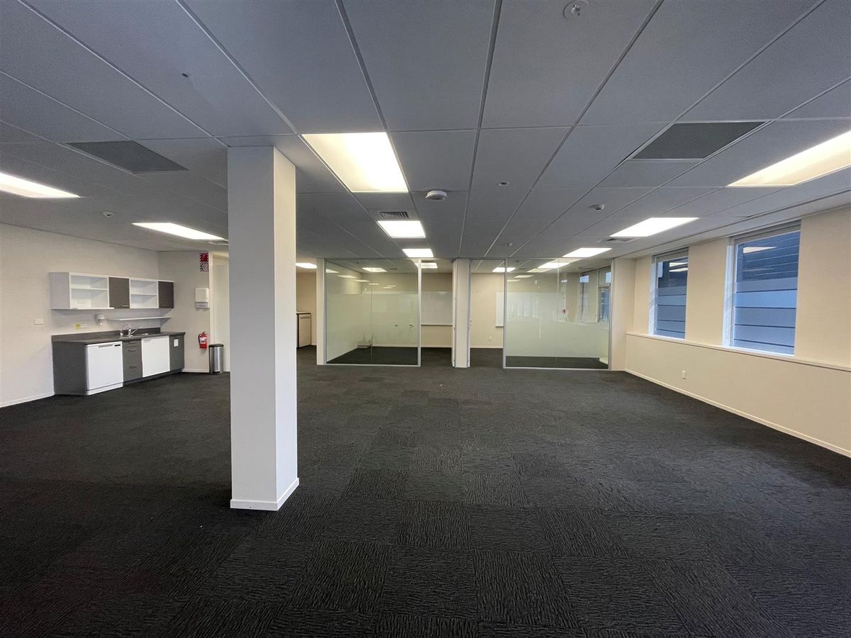 Northcroft 254sqm Office