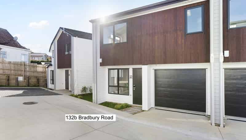 A,B & C/132 Bradbury Road, Botany Downs