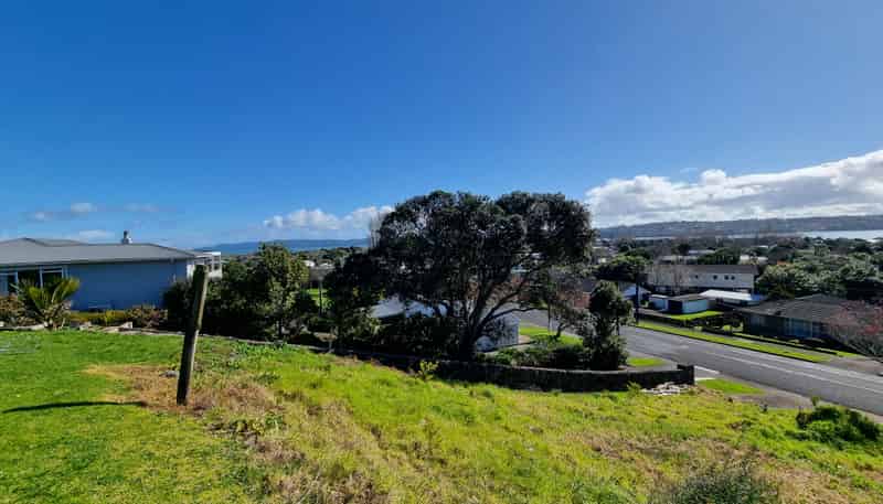 87 Taylor Road, Mangere Bridge