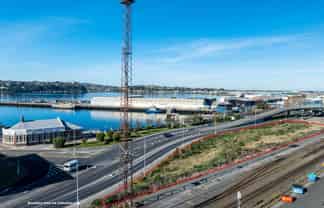 High profile industrial site - freehold tenure