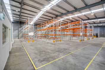 Heavily Discounted Rent on Offer