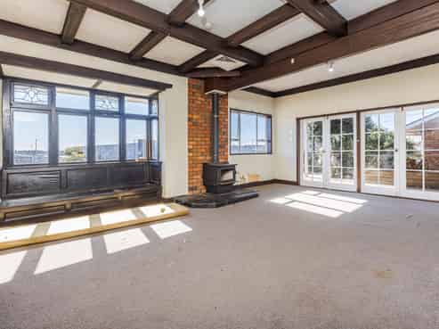 42 Astley Avenue, New Lynn