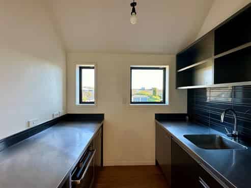 High-Profile Merivale Office