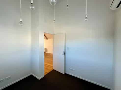 High-Profile Merivale Office