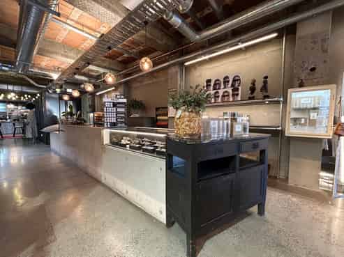 Hippest Hottest Spot in Town!