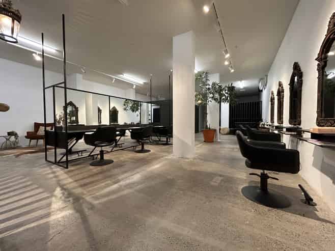 Larger Stylish Retail Premises