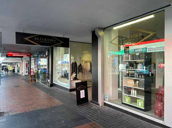 Larger Stylish Retail Premises
