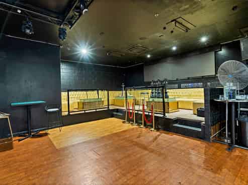 High profile hospitality in Albert Street