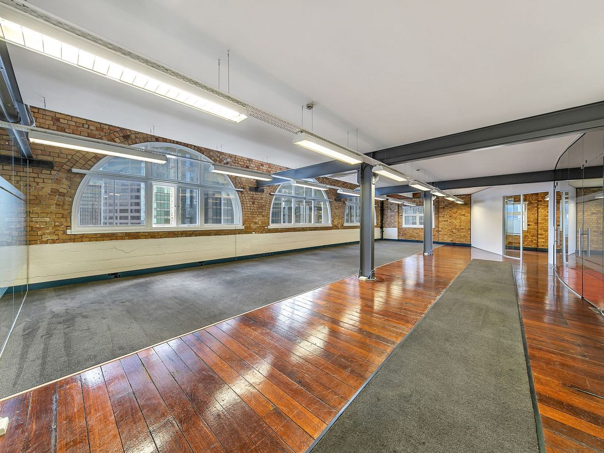 Character Space in Cathedral House - Vista 2