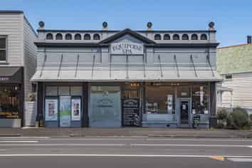 Jervois Road Standalone  