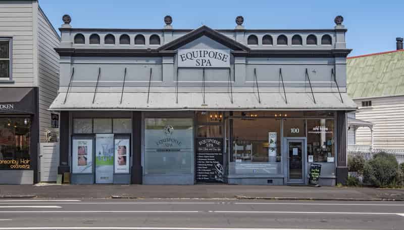 98-100 Jervois Road, Herne Bay