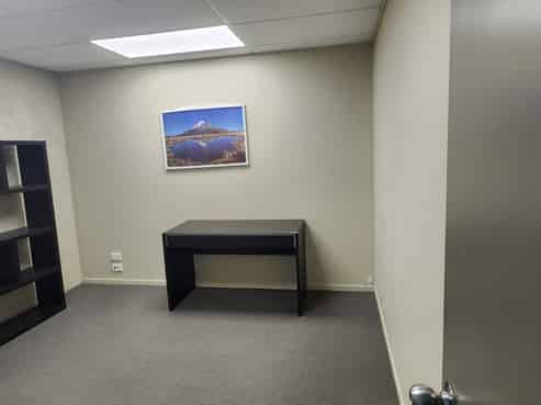Tidy first floor office - Whangaparaoa