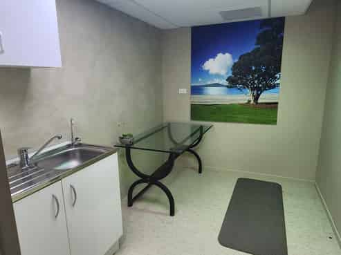 Tidy first floor office - Whangaparaoa