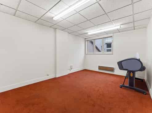 Good vibes offices