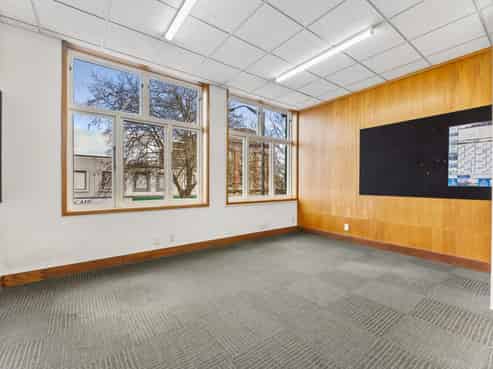 Good vibes offices
