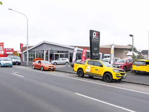 Andersons Bay Rd For Lease