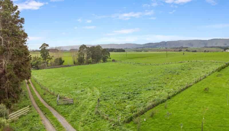 104 Kukutauaki Road, Levin