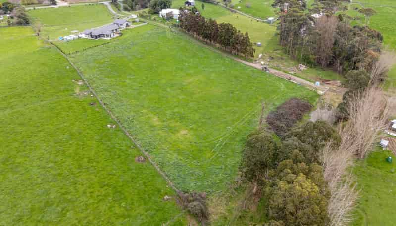 104 Kukutauaki Road, Levin