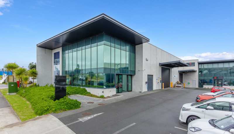 4/4 Laurenson Road, Hobsonville