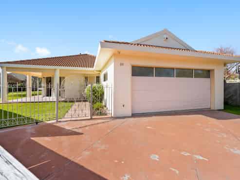 58 Harrowfield Drive, Harrowfield