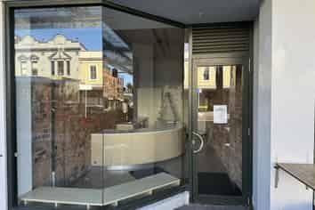 K road retail unit available 