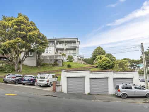 2 Caprera Street, Melrose