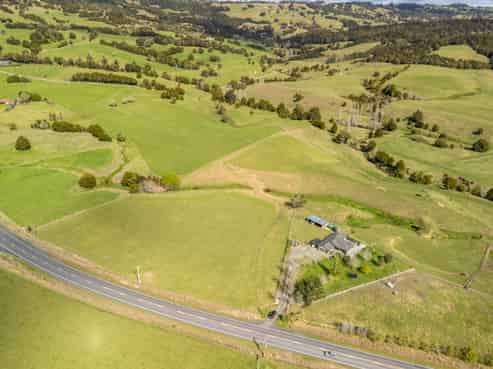 1483 State Highway 1, Okaihau