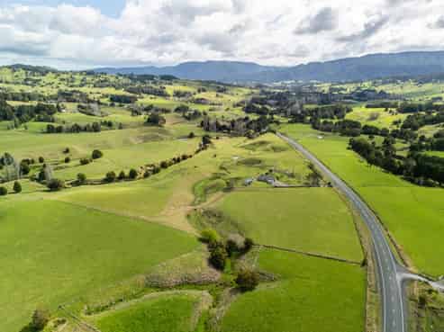 1483 State Highway 1, Okaihau