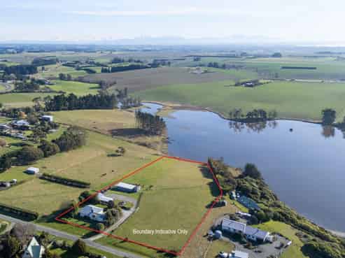 51 Lagoon Drive, Pareora