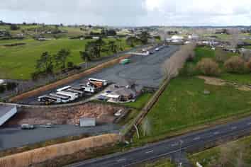 NORTH SHORE - DAIRY FLAT YARDS
