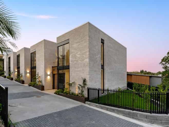 21 Arahia Street, Northcote