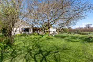 2966 State Highway 2, Waipukurau