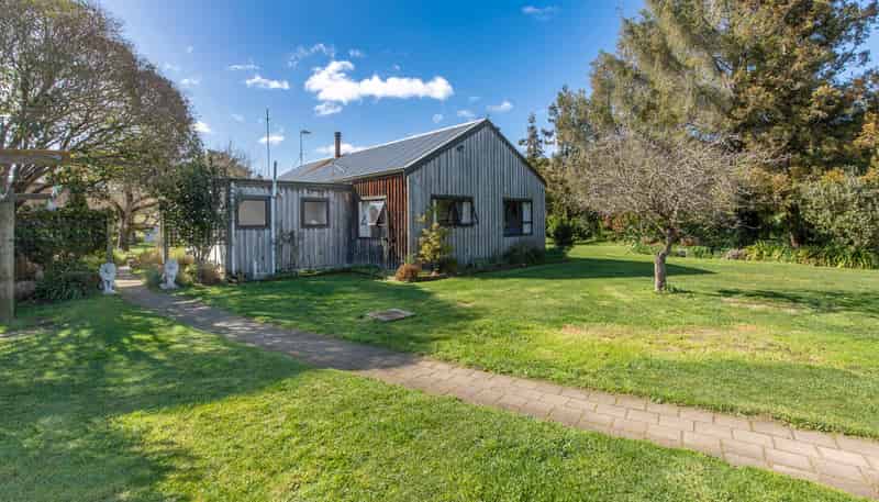 2966 State Highway 2, Waipukurau