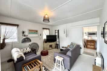 14 Westcott Street, Waimataitai