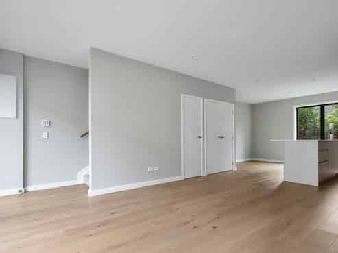 16/245 Kepa Road, Mission Bay
