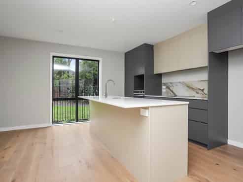 16/245 Kepa Road, Mission Bay