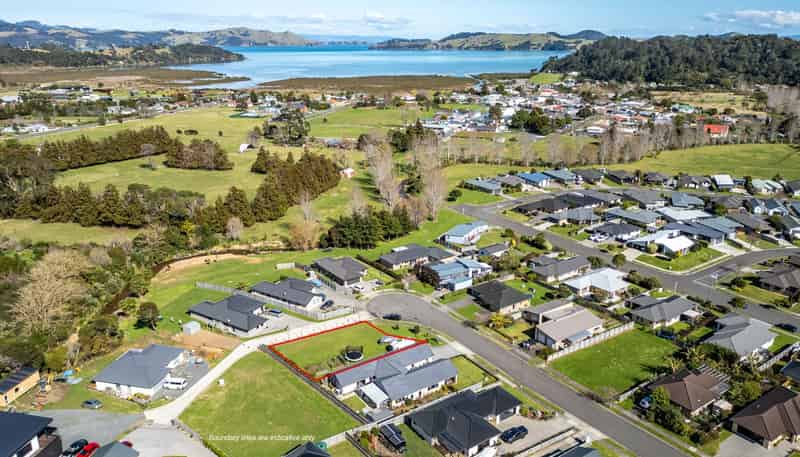 89 Greenhills Drive, Coromandel