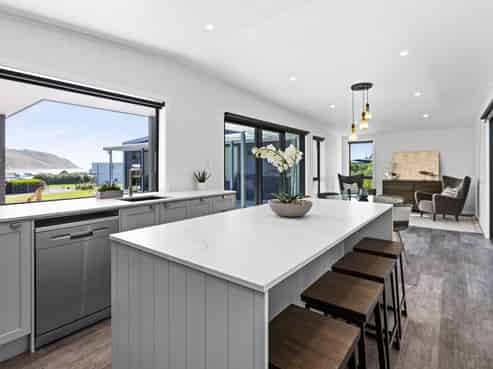 4A Shoal Beach Road, Central Hawkes Bay Coastal